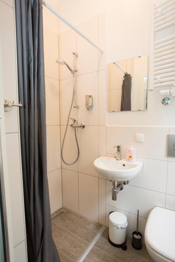 Studio Apartments Nahe Messe ニュルンベルク エクステリア 写真